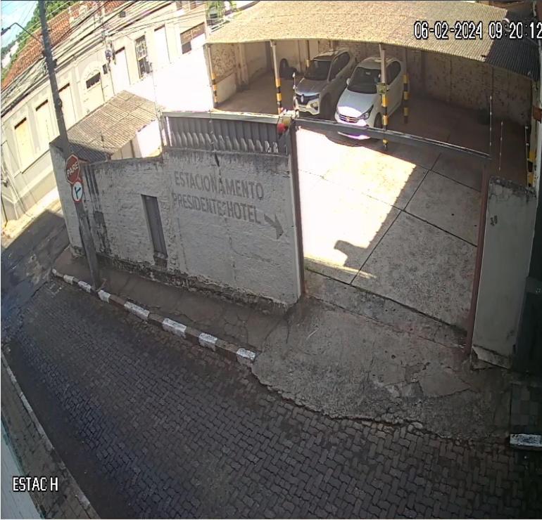 Presidente Hotel Passos Luaran gambar