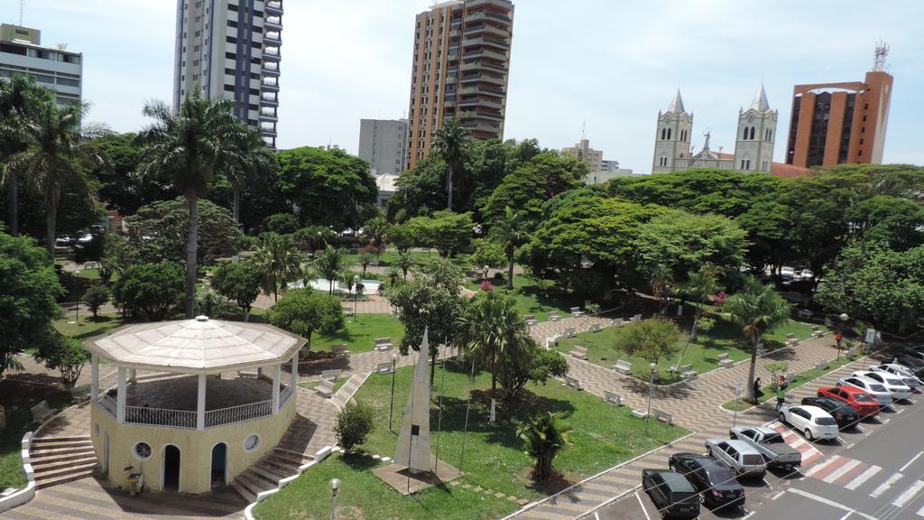 Presidente Hotel Passos Luaran gambar