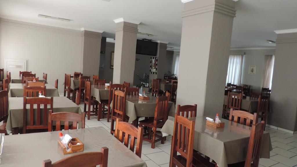 Presidente Hotel Passos Luaran gambar