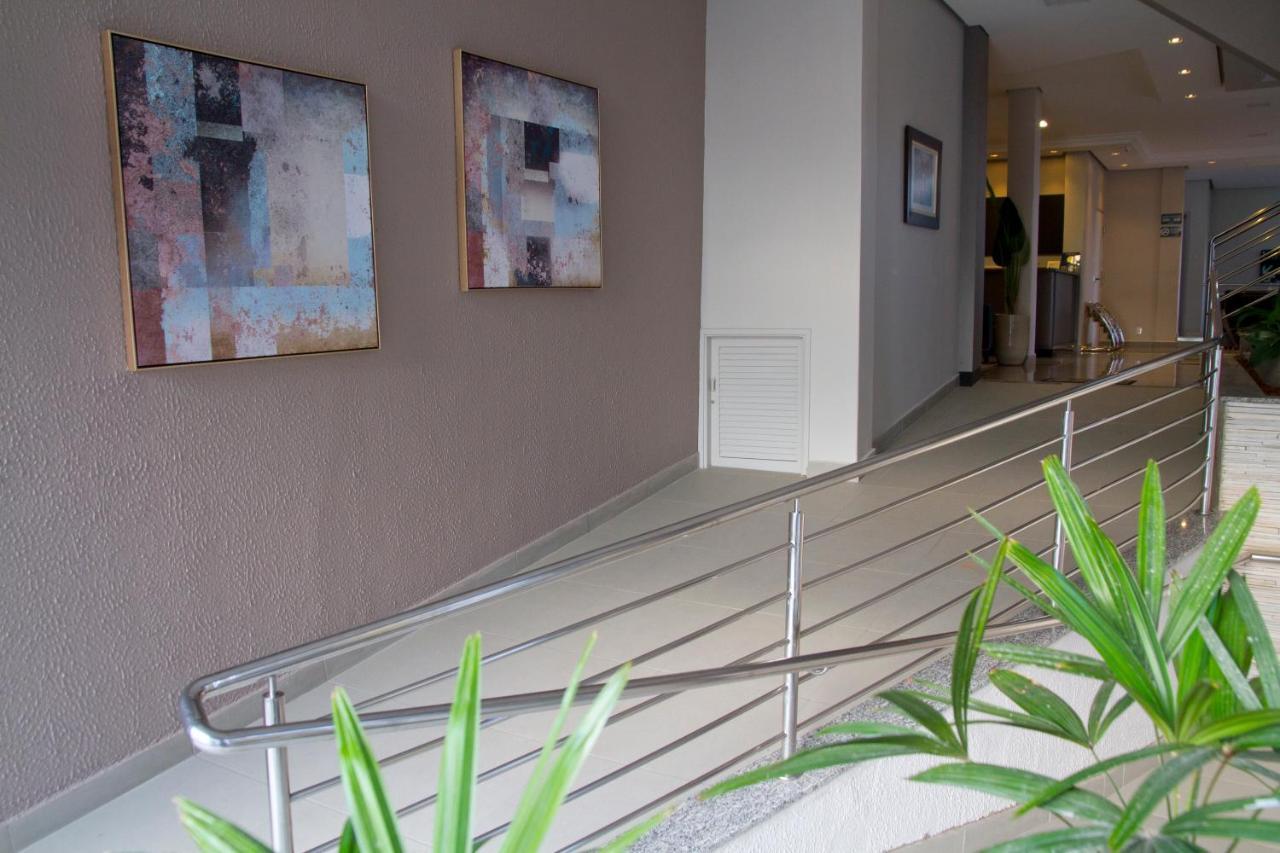 Presidente Hotel Passos Luaran gambar