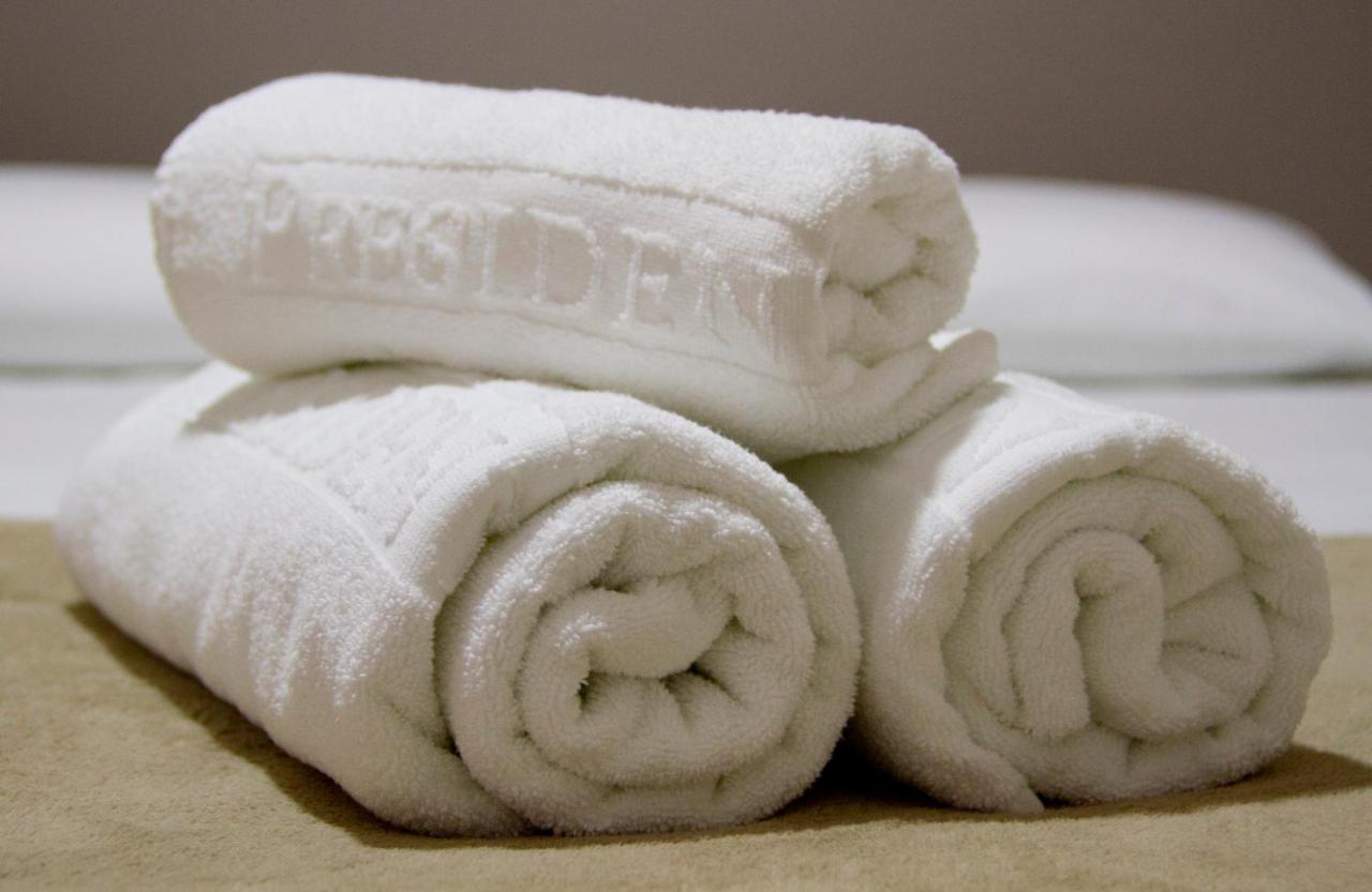 Presidente Hotel Passos Luaran gambar