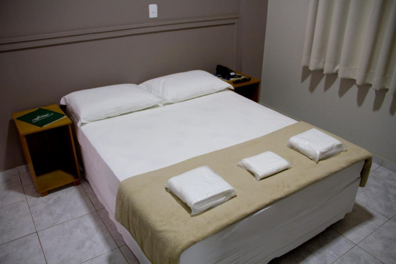 Presidente Hotel Passos Luaran gambar