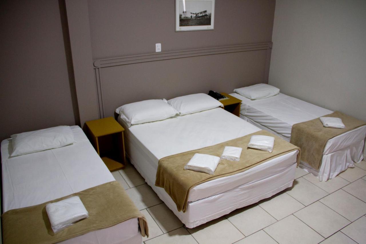 Presidente Hotel Passos Luaran gambar